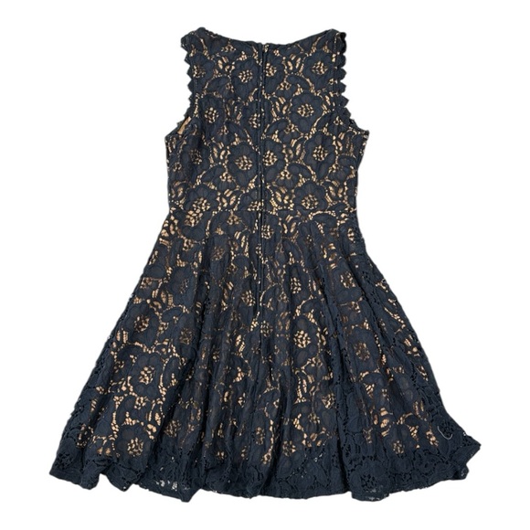 City Studio Navy Fit & Flare Dress Mini Tan w Navy Lace Overlay Juniors Size 7 - Picture 10 of 14